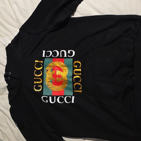 Gucci - Picture 3 of 5